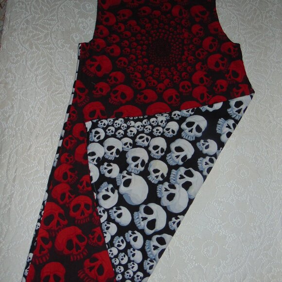 OOAK Handmade Skull Print Sheath Dress Red White Black Goth Whimsigoth Halloween - Picture 10 of 15